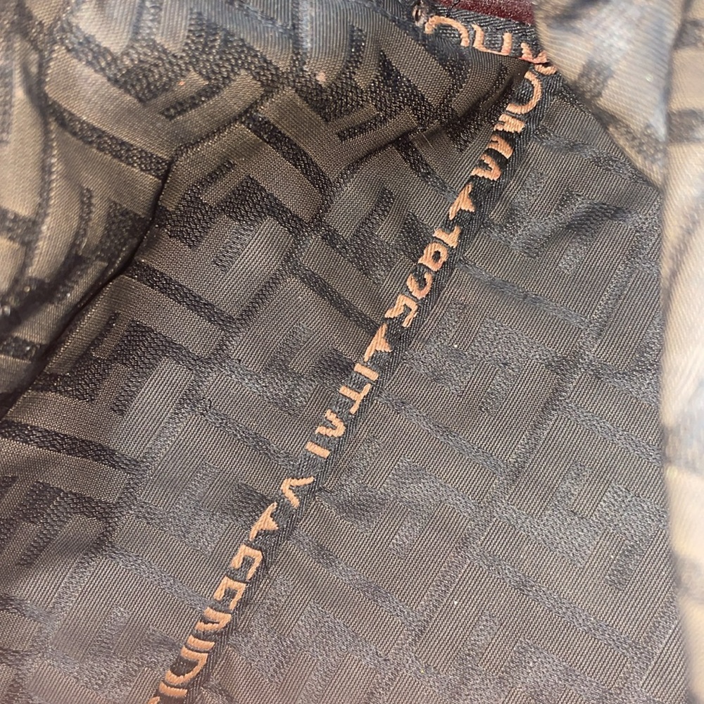 Fendi bacbpack - Picture 9 of 15